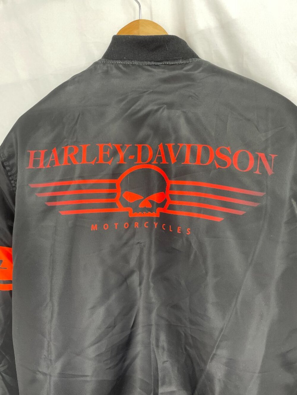 Harley-Davidson Men's Black & Orange Skull Back Bomber Jacket - Picture 10 of 11